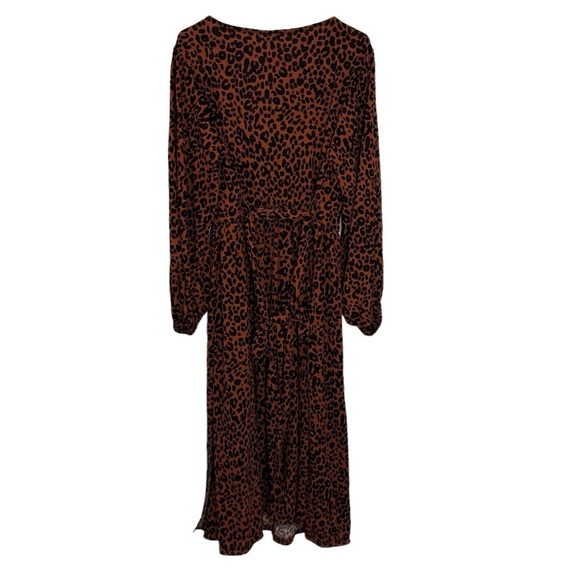 Ava & Viv Leopard Print Dress - Picture 4 of 9
